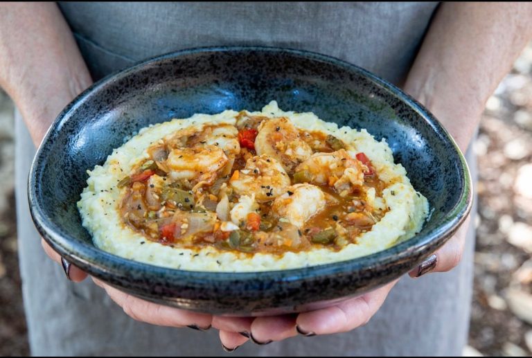 shrimp and grits 768x517