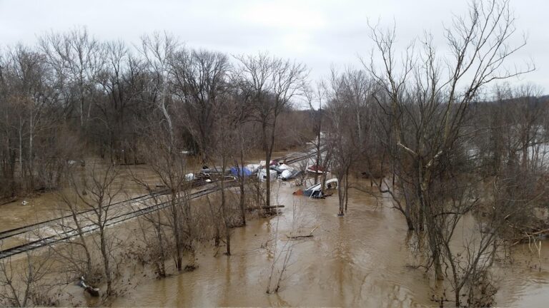 Coastal Flood Advisory Covers Sunday Tide